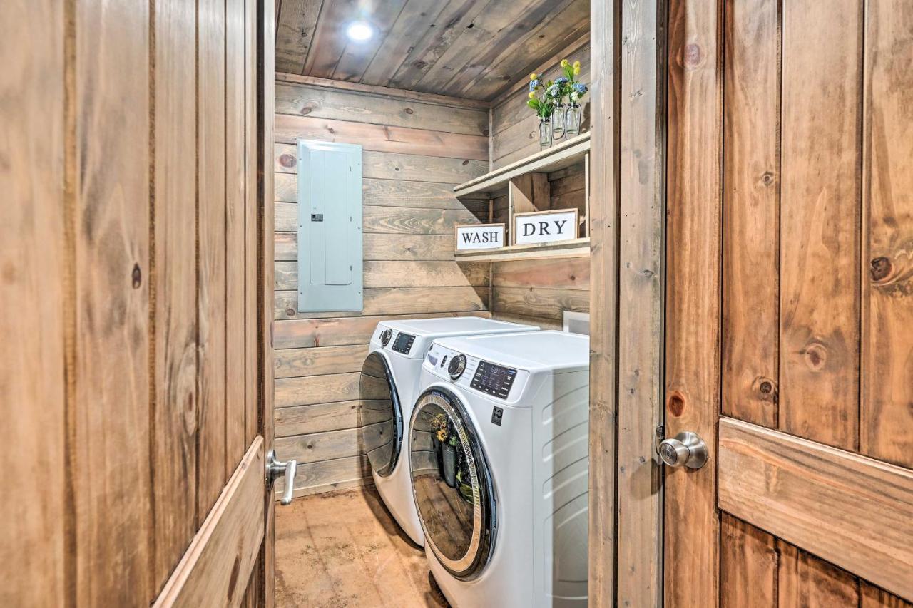 Luxe Broken Bow Cabin With Tesla Charging Station Stephens Gap Kültér fotó